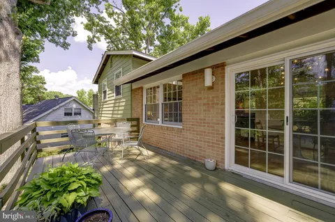 $650,000 | 5 Olivewood Court, Greenbelt, MD 20770