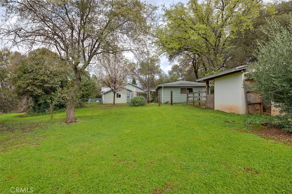 1044 Mt Ida Road Oroville, CA 95966 - Photo 15 of 44 a house view with a garden space