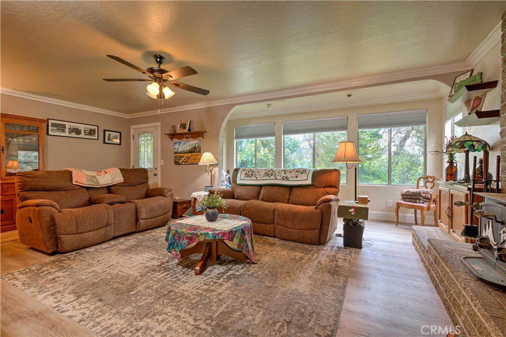 1044 Mt Ida Road Oroville, CA 95966 - Photo 17 of 44 a living room with furniture and a large window