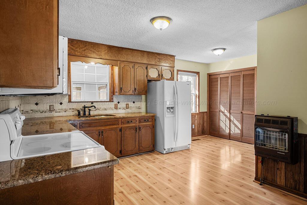 511 Lamon Chapel Loop Jasper, AL 35503 - Photo 11 of 36 DSC00626-91