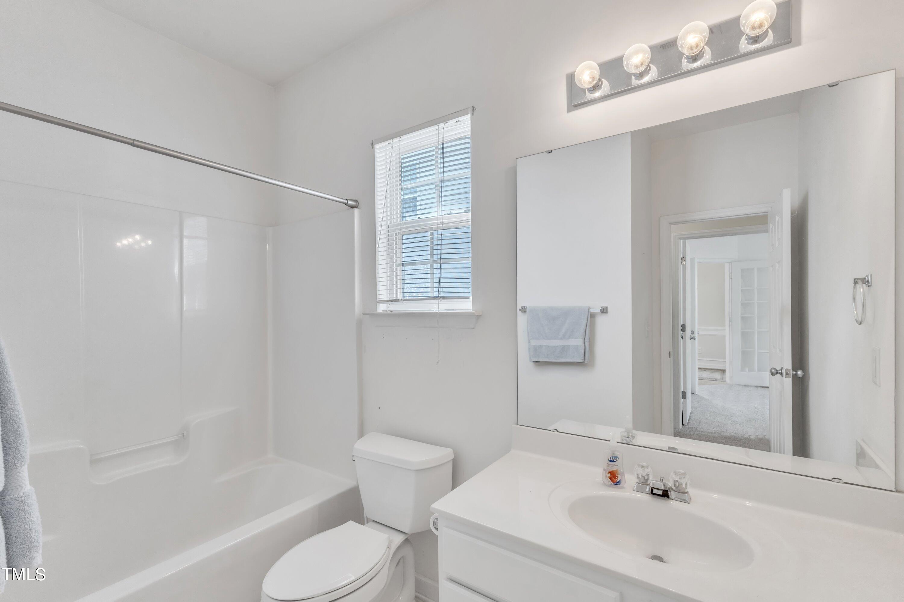8210 Shadow Stone Court Raleigh, NC 27613 - Photo 36 of 44 Bathroom