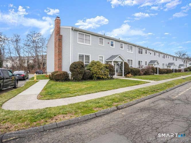 89 Carriage Path South, Unit 89 Milford, CT 06460 - Photo 1 of 12