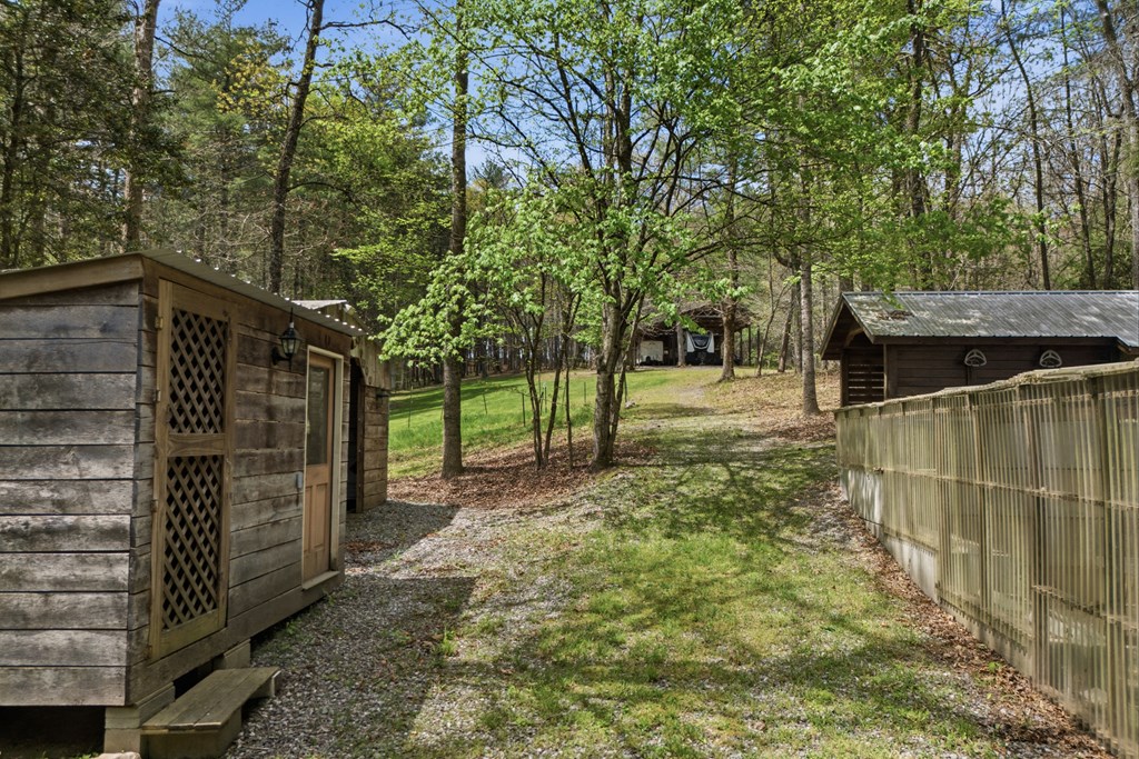 2685 Messer Road Young Harris, GA 30582 - Photo 15 of 77