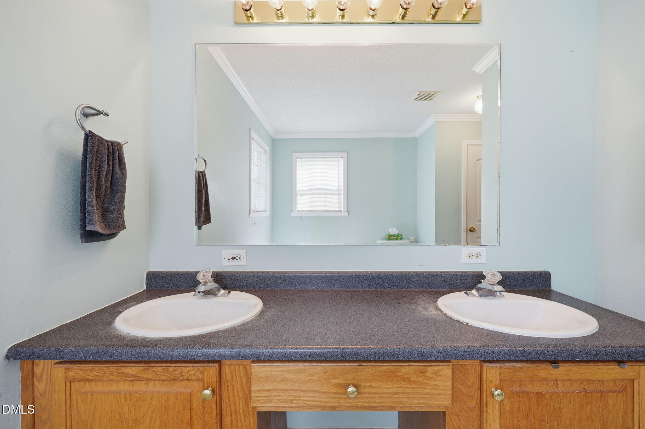 852 Boone Road Burlington, NC 27217 - Photo 14 of 37 26-web-or-mls-IMG_5366 - edited