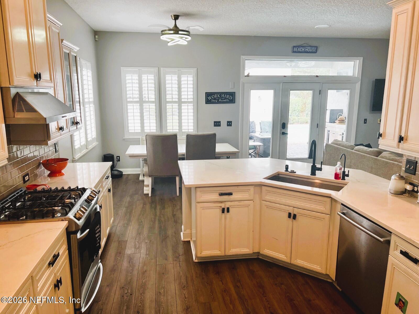 500 Stonebridge Path Court St. Augustine, FL 32092 - Photo 9 of 30 11260767-qhsW4FGlLZkSKSzh