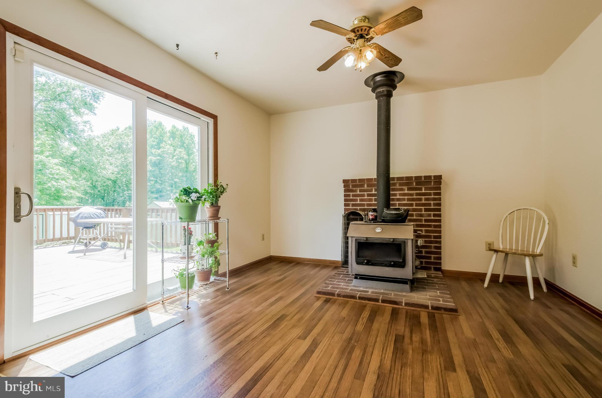 15862 Livingston Road Accokeek, MD 20607 - Photo 18 of 30 Family Room