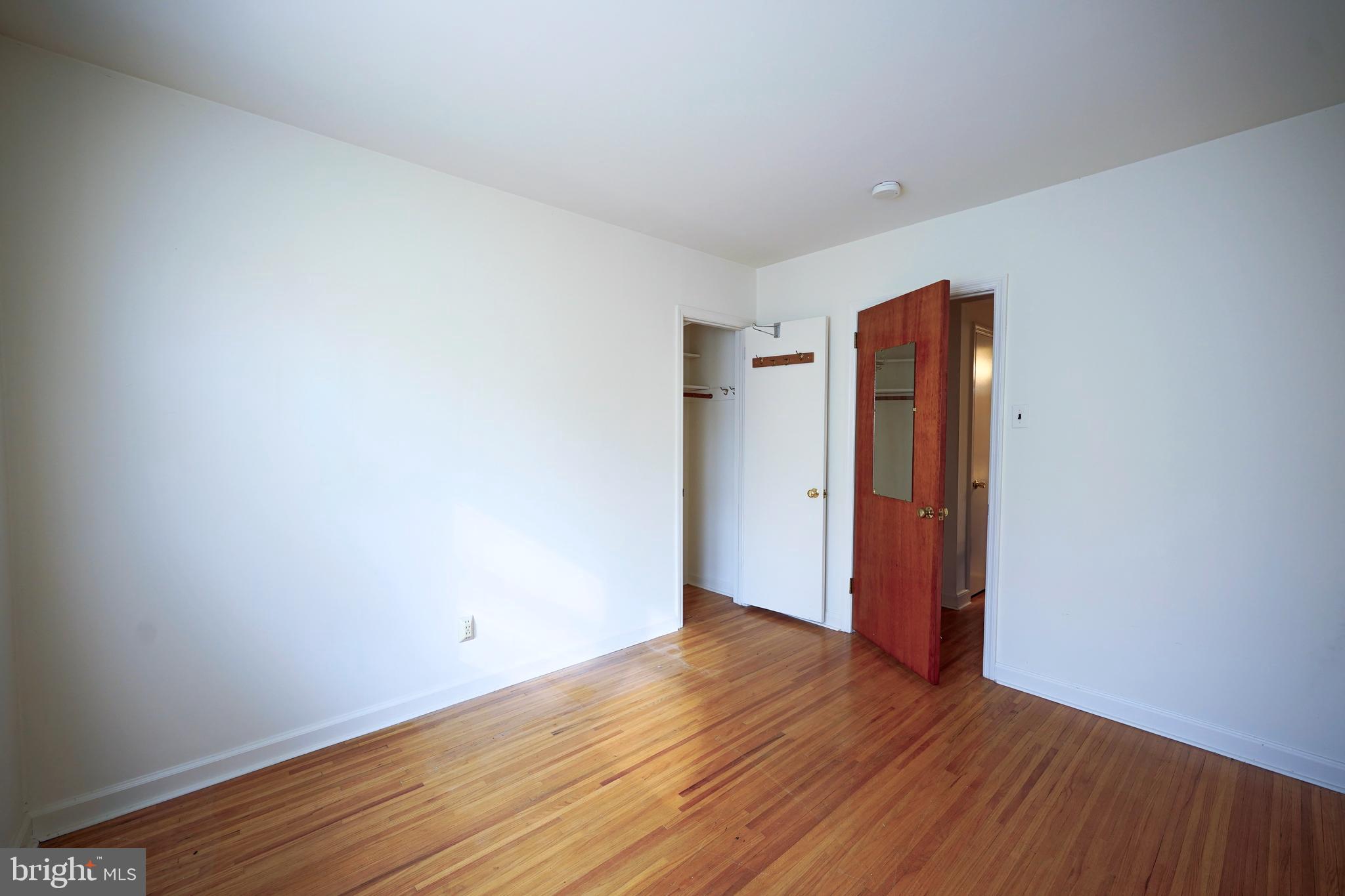 154 Valleybrook Road East Cherry Hill, NJ 08034 - Photo 23 of 31 Gallery Image 23