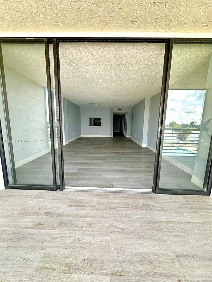 20840 San Simeon Way, Unit 305 Miami, FL 33179 - Photo 16 of 19