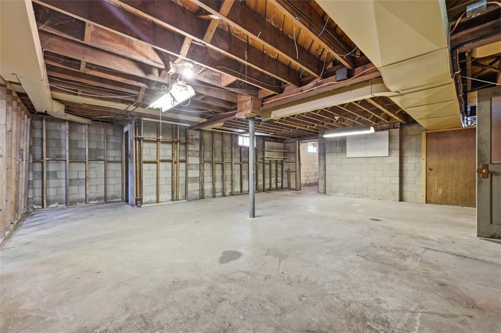 524 McElheny Road Glenshaw, PA 15116 - Photo 29 of 41 a view of an empty room with wooden fence