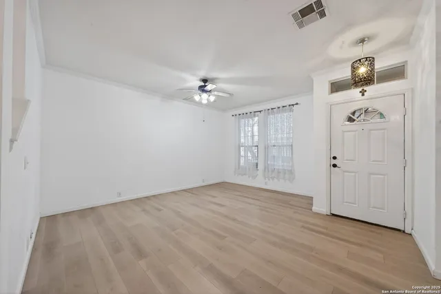 $1,700 | 2642 Grayson Way, San Antonio, TX 78232