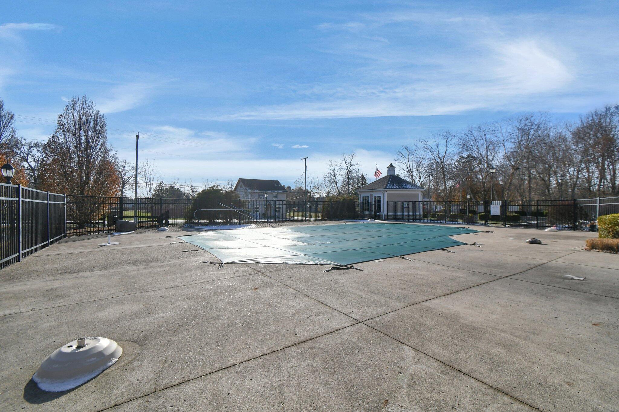 7963 Ravine Run Lane Columbus, OH 43235 - Photo 22 of 26 24-web-or-mls-7963-ravine-run-ln
