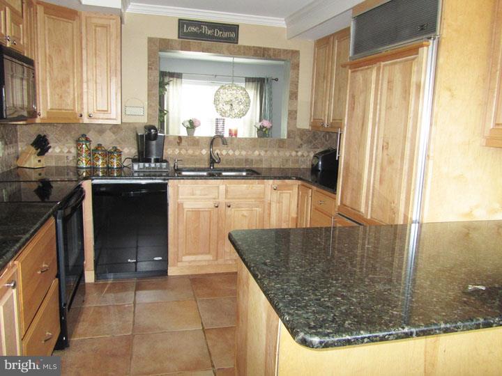 1083 Plowshare Road Blue Bell, PA 19422 - Photo 6 of 22 Kitchen