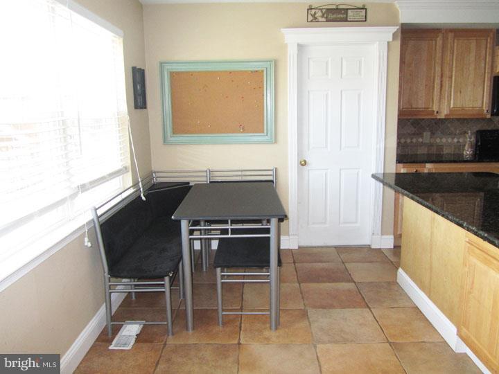 1083 Plowshare Road Blue Bell, PA 19422 - Photo 9 of 22 Breakfast Room