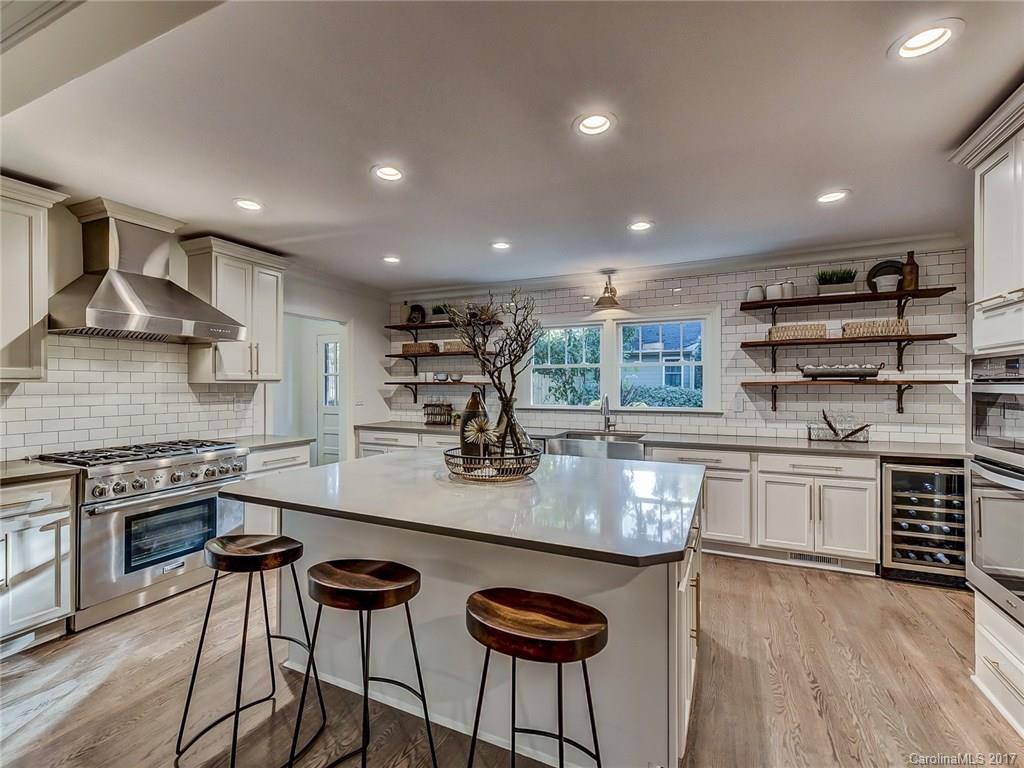 4237 Oldfield Road Charlotte, NC 28226 - Photo 10 of 24 Gallery Image 10
