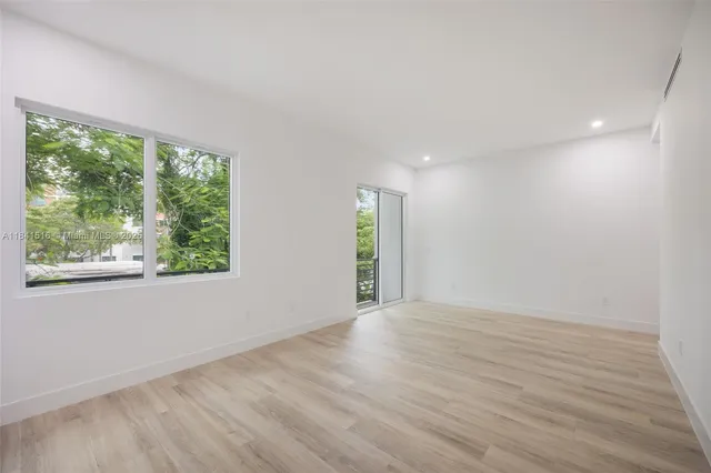 $1,575,000 | 3164 Plaza Street, Coconut Grove, FL 33133