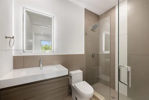 $1,575,000 | 3164 Plaza Street, Coconut Grove, FL 33133