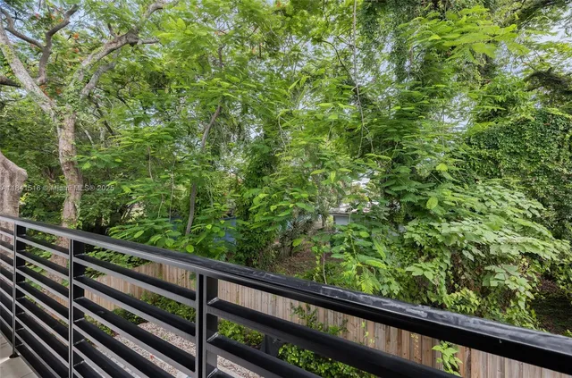 $1,575,000 | 3164 Plaza Street, Coconut Grove, FL 33133