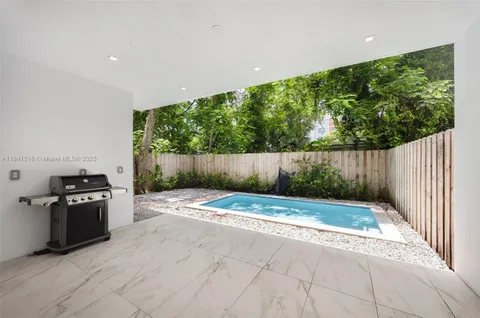 $1,575,000 | 3164 Plaza Street, Coconut Grove, FL 33133