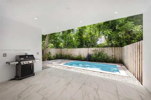 $1,575,000 | 3164 Plaza Street, Coconut Grove, FL 33133