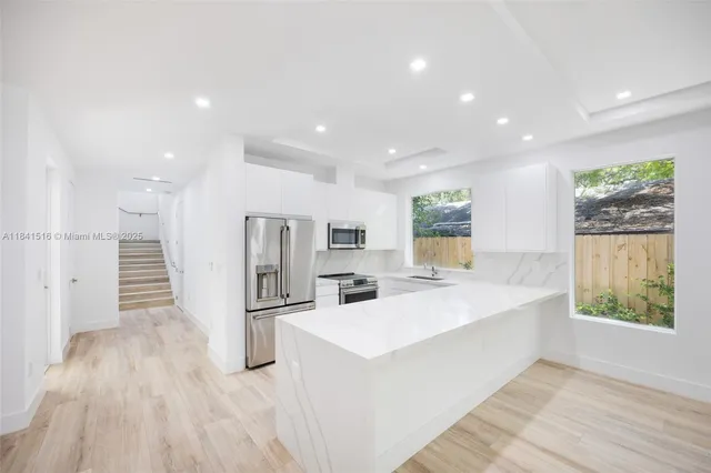 $1,575,000 | 3164 Plaza Street, Coconut Grove, FL 33133
