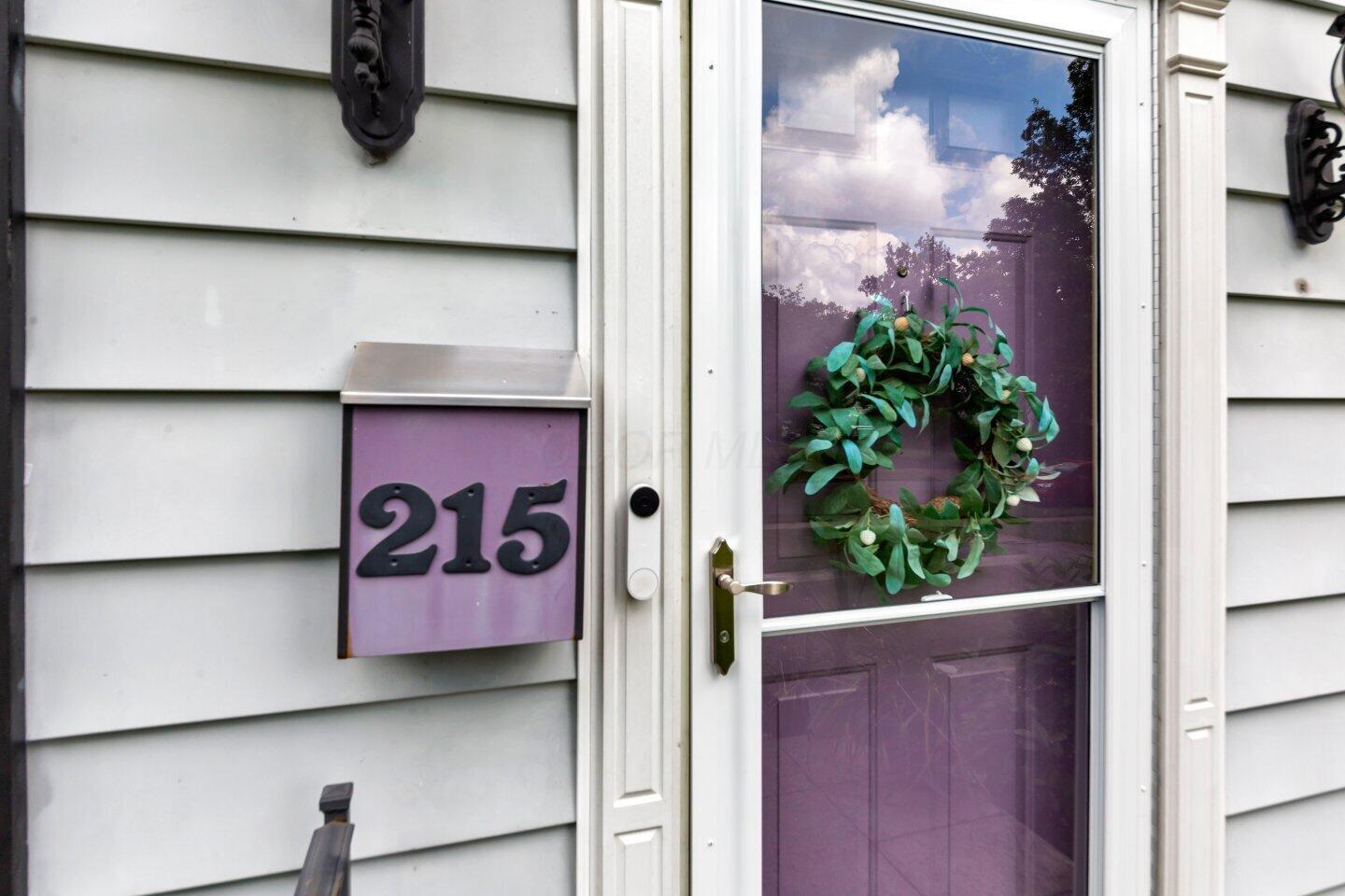 215 Piedmont Road Columbus, OH 43214 - Photo 4 of 66 005-215PiedmontRoad-Columbus-OH-43214-SM