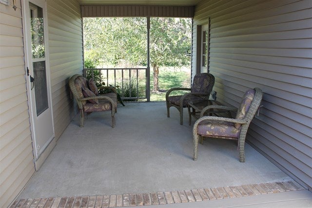 154 Bayles Road Glasgow, KY 42141 - Photo 18 of 34 Gallery Image 18