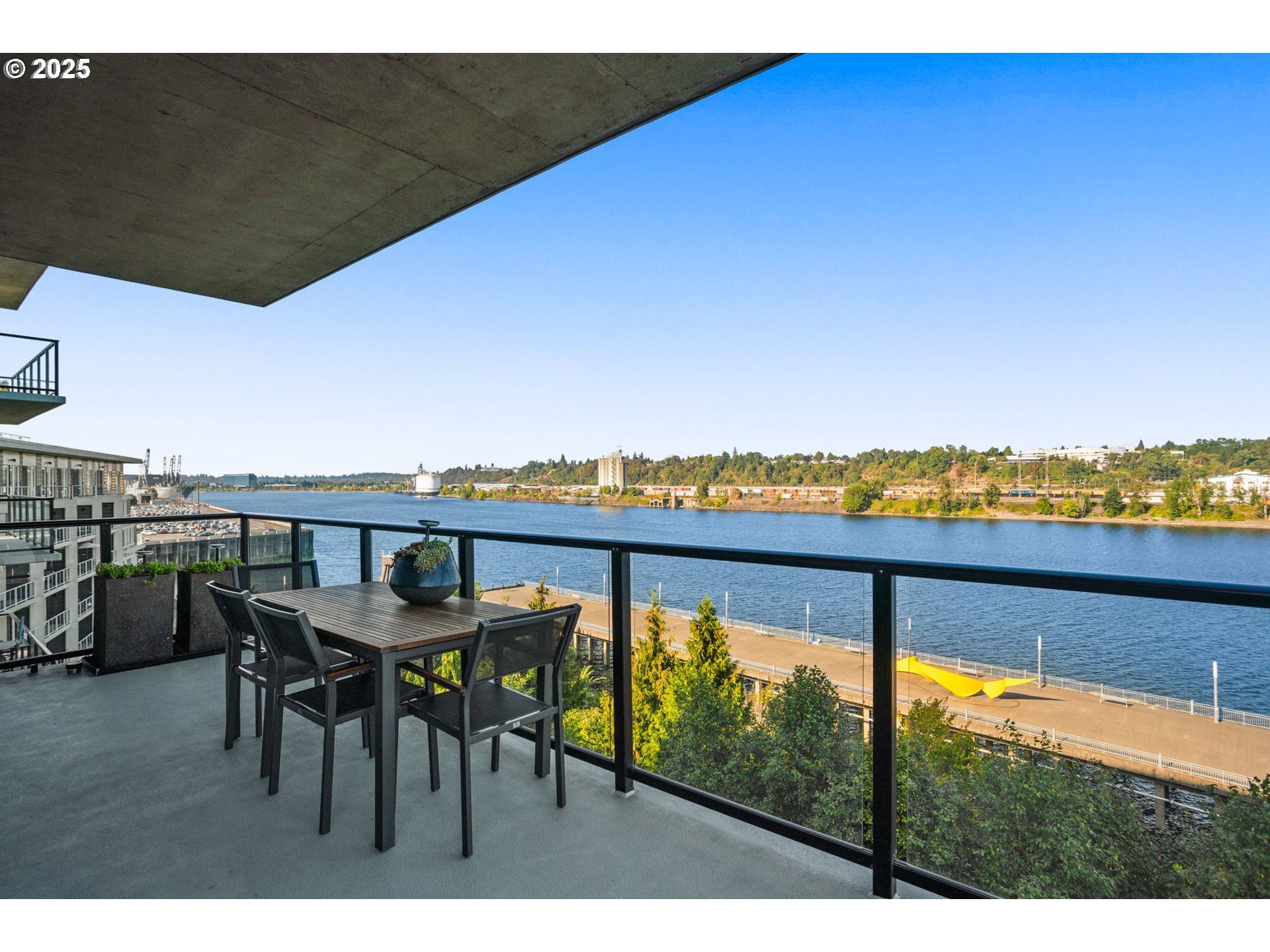 1830 Northwest Riverscape Street, Unit 610 Portland, OR 97209 - Photo 29 of 33 Gallery Image 29