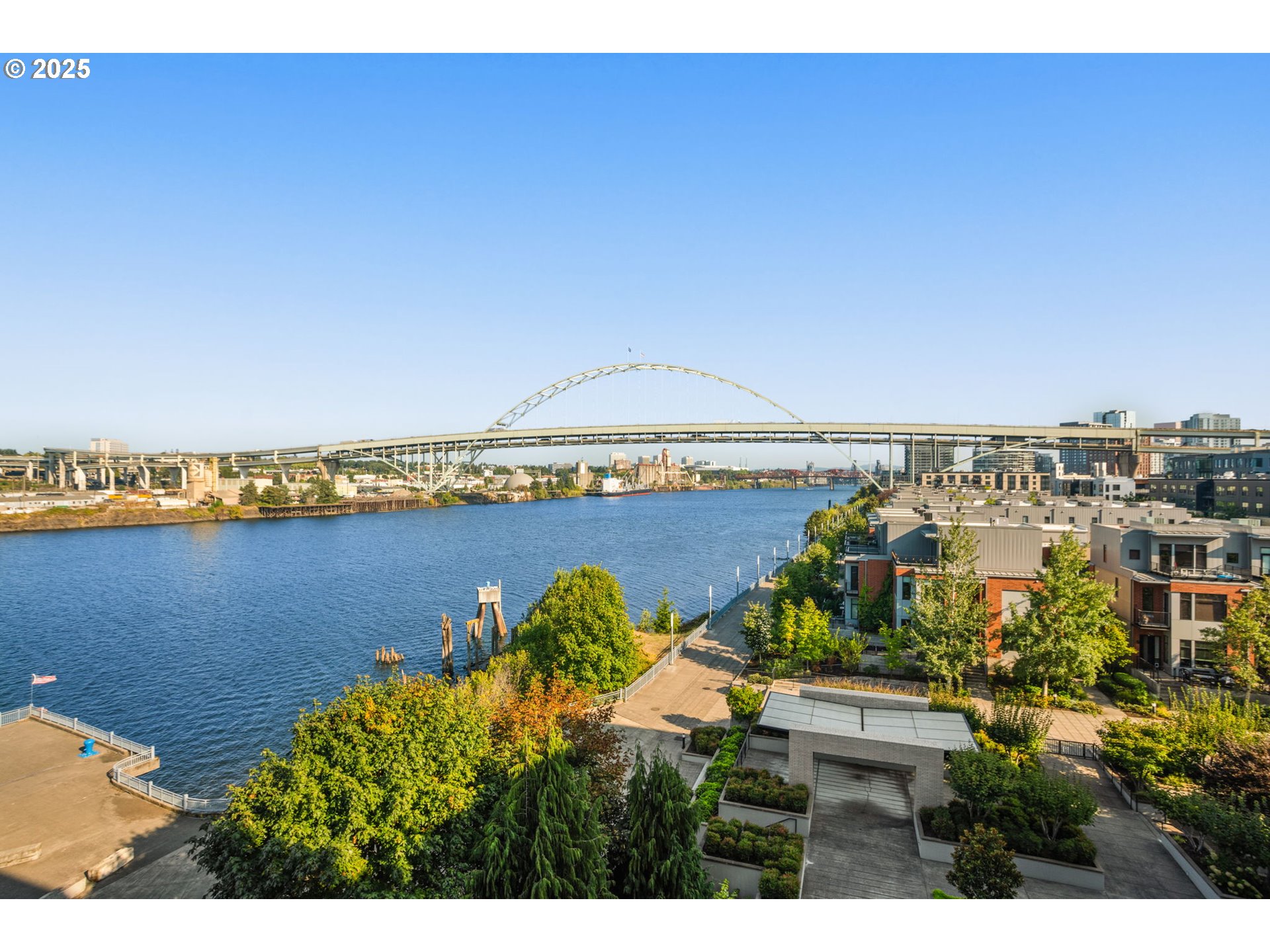 1830 Northwest Riverscape Street, Unit 610 Portland, OR 97209 - Photo 31 of 33 Gallery Image 31