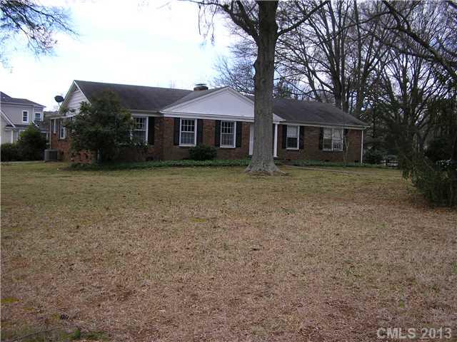 1050 Concord Road Davidson, NC 28036 - Photo 3 of 16