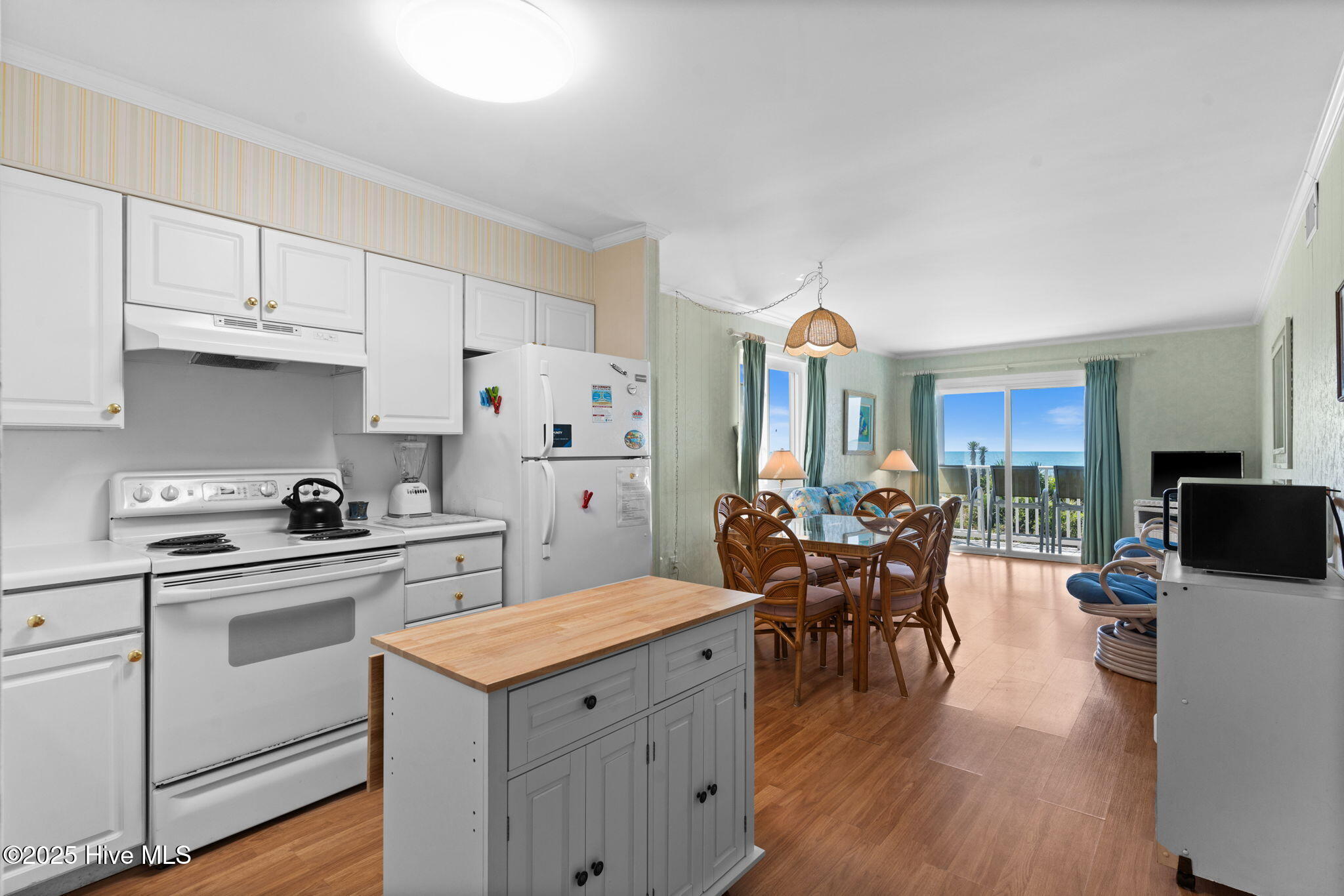 307 West First Street, Unit D1 Ocean Isle Beach, NC 28469 - Photo 10 of 56 3 Bed Ocean Front