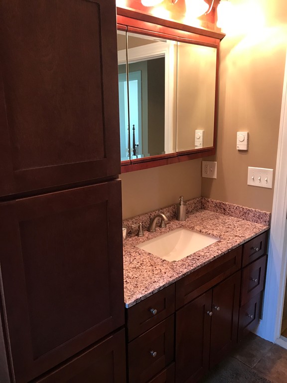 8 Fernwood Road Saugus, MA 01906 - Photo 16 of 24 Gallery Image 16