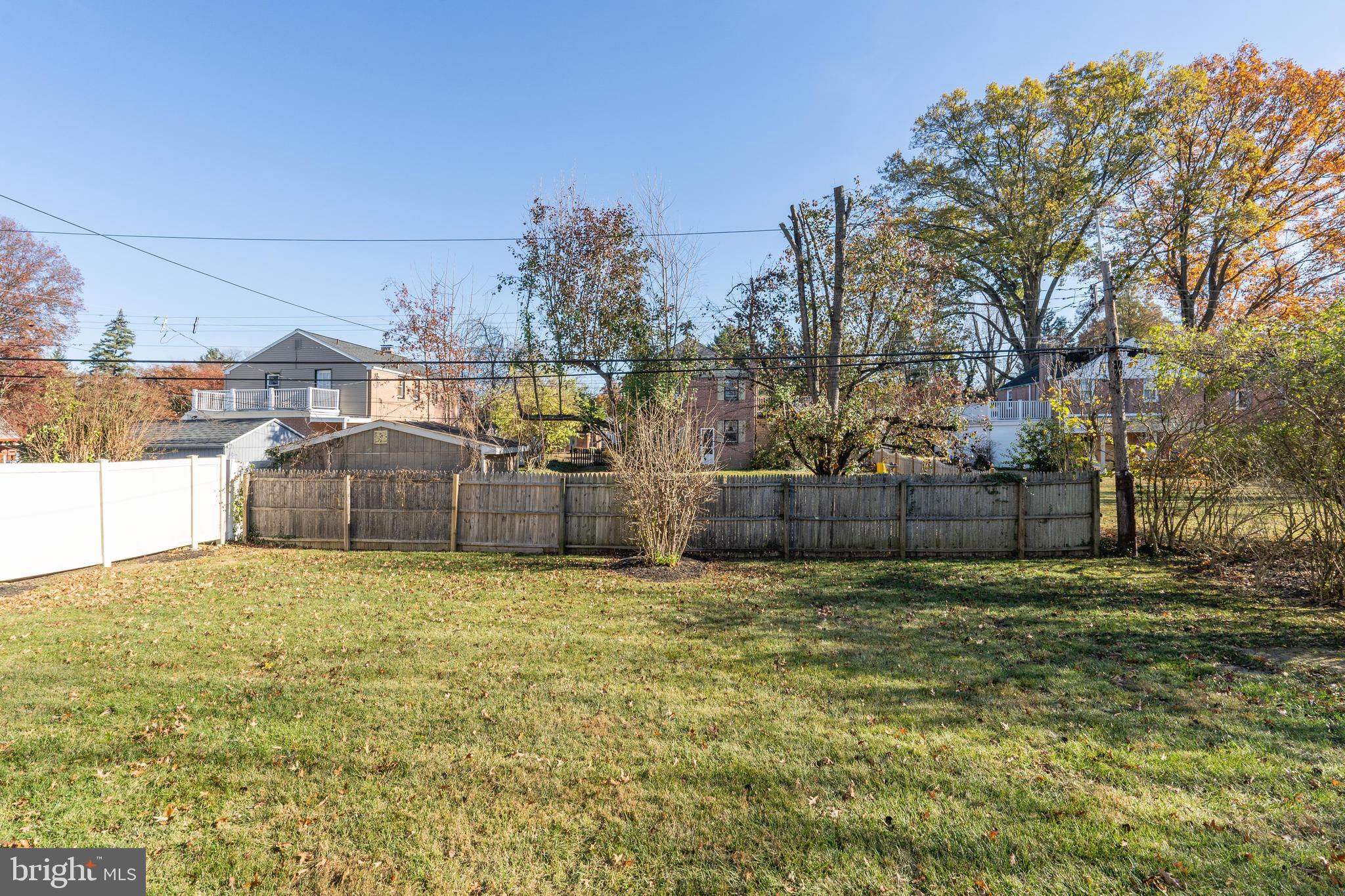 502 Willow Road Oreland, PA 19075 - Photo 32 of 37 Large Backyard