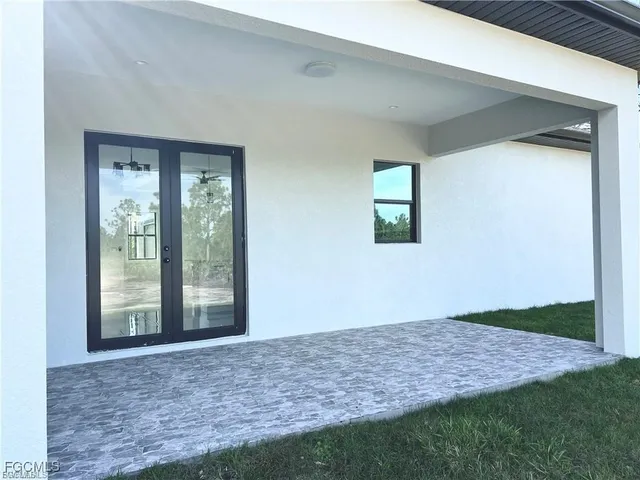 $570,000 | 4437 60th Avenue Northeast, Naples, FL 34120