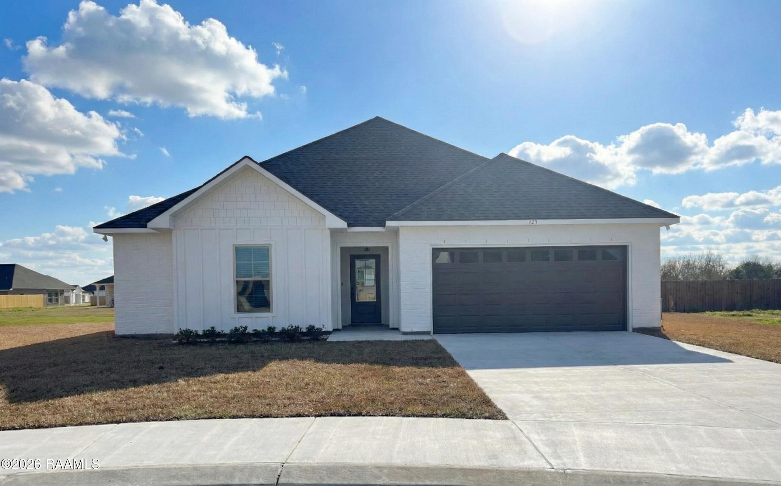 123 Star Lane Broussard, LA 70518 - Photo 1 of 12 FRONT