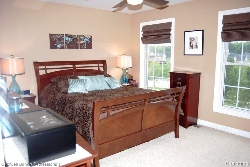 45870 South Stonewood Road Canton, MI 48187 - Photo 22 of 25 Master Suite