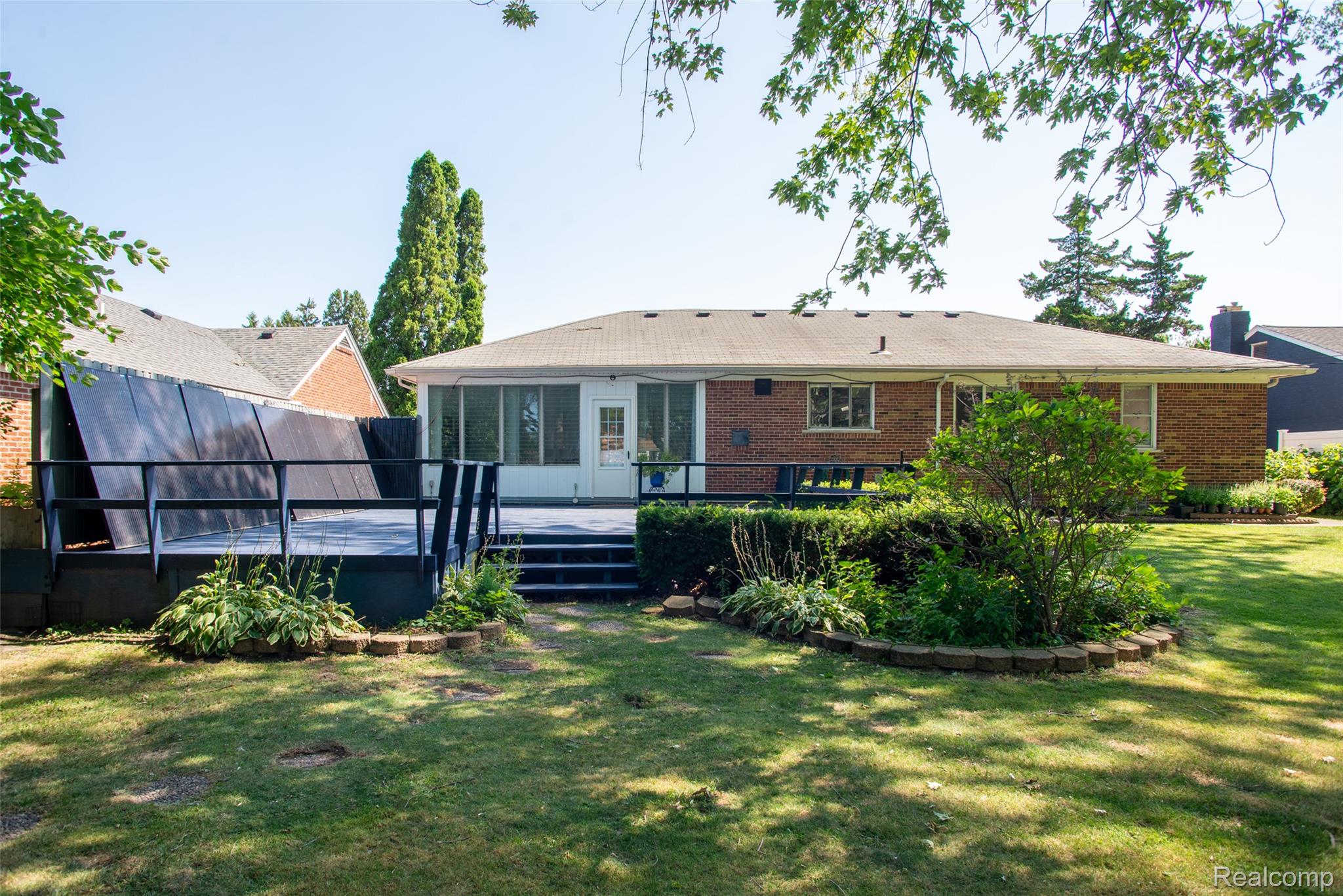 2731 Crooks Road Royal Oak, MI 48073 - Photo 33 of 33 33.jpg