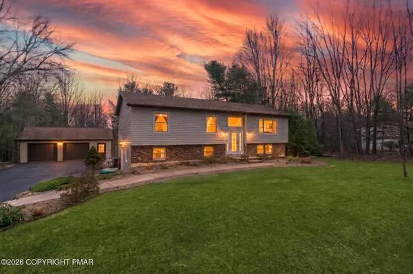 $400,000 | 240 Horseshoe Drive, Palmerton, PA 18071