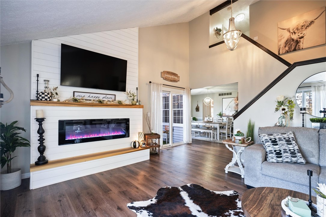 100 Port View Circle Irondequoit, NY 14617 - Photo 8 of 48 Custom fireplace