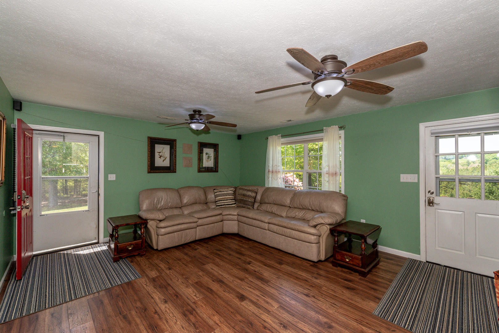 338 Golden Trail Spring City, TN 37381 - Photo 8 of 40 Gallery Image 8