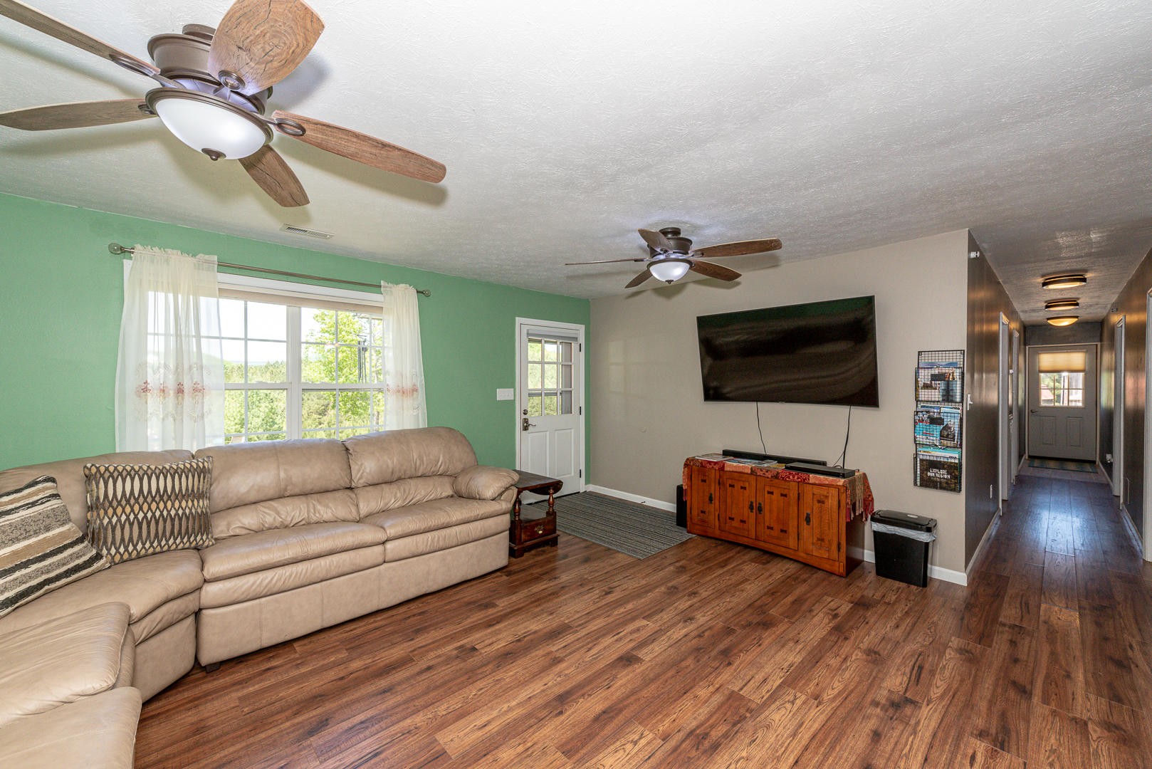 338 Golden Trail Spring City, TN 37381 - Photo 10 of 40 Gallery Image 10
