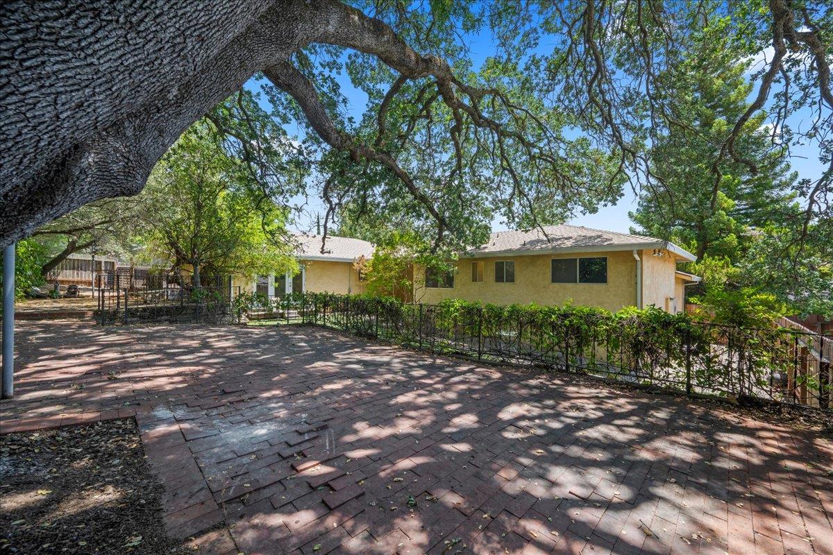 6929 Lisa Marie Way Carmichael, CA 95608 - Photo 36 of 50