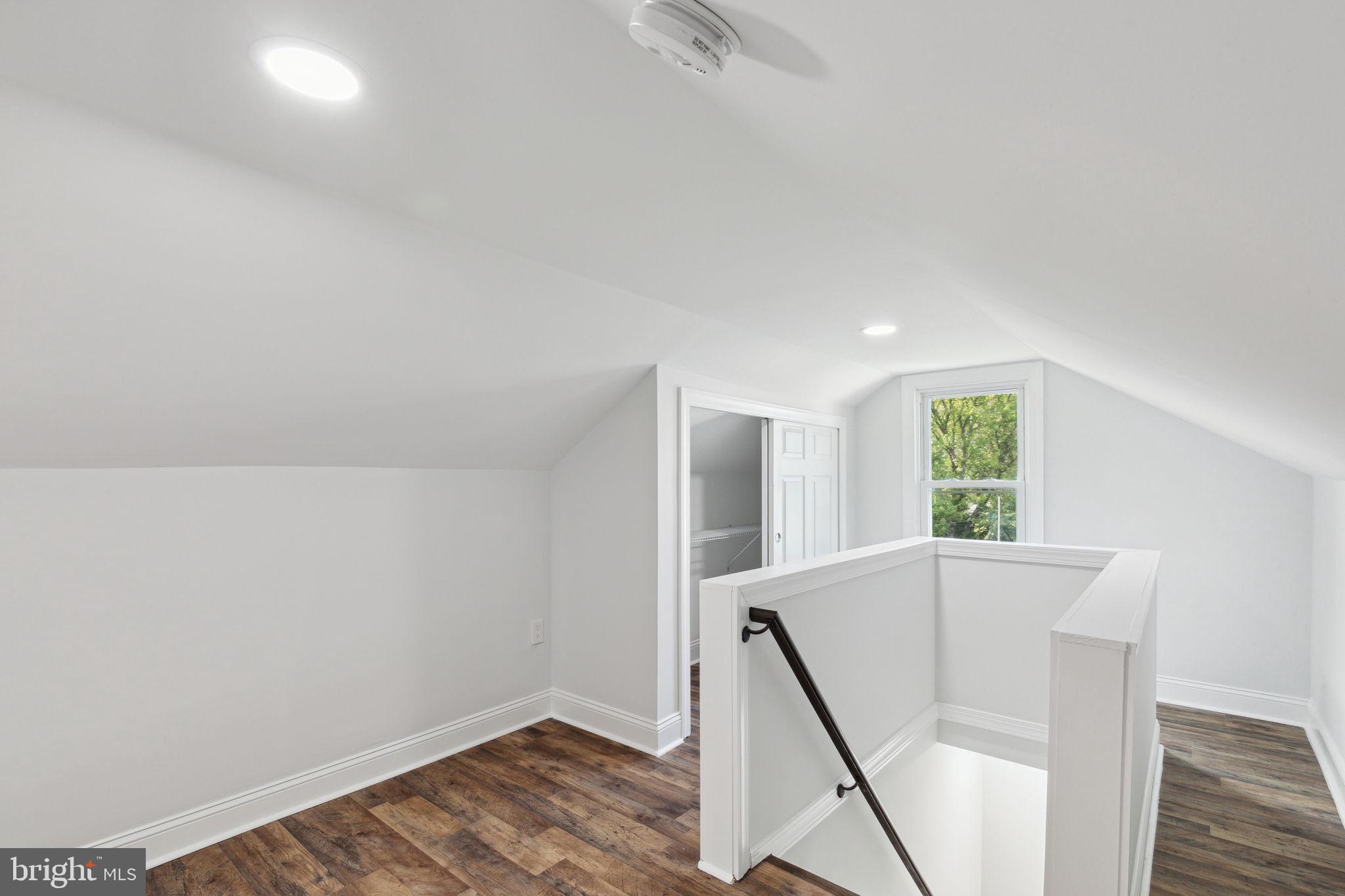 443 East Mill Road Maple Shade, NJ 08052 - Photo 17 of 33 Gallery Image 17