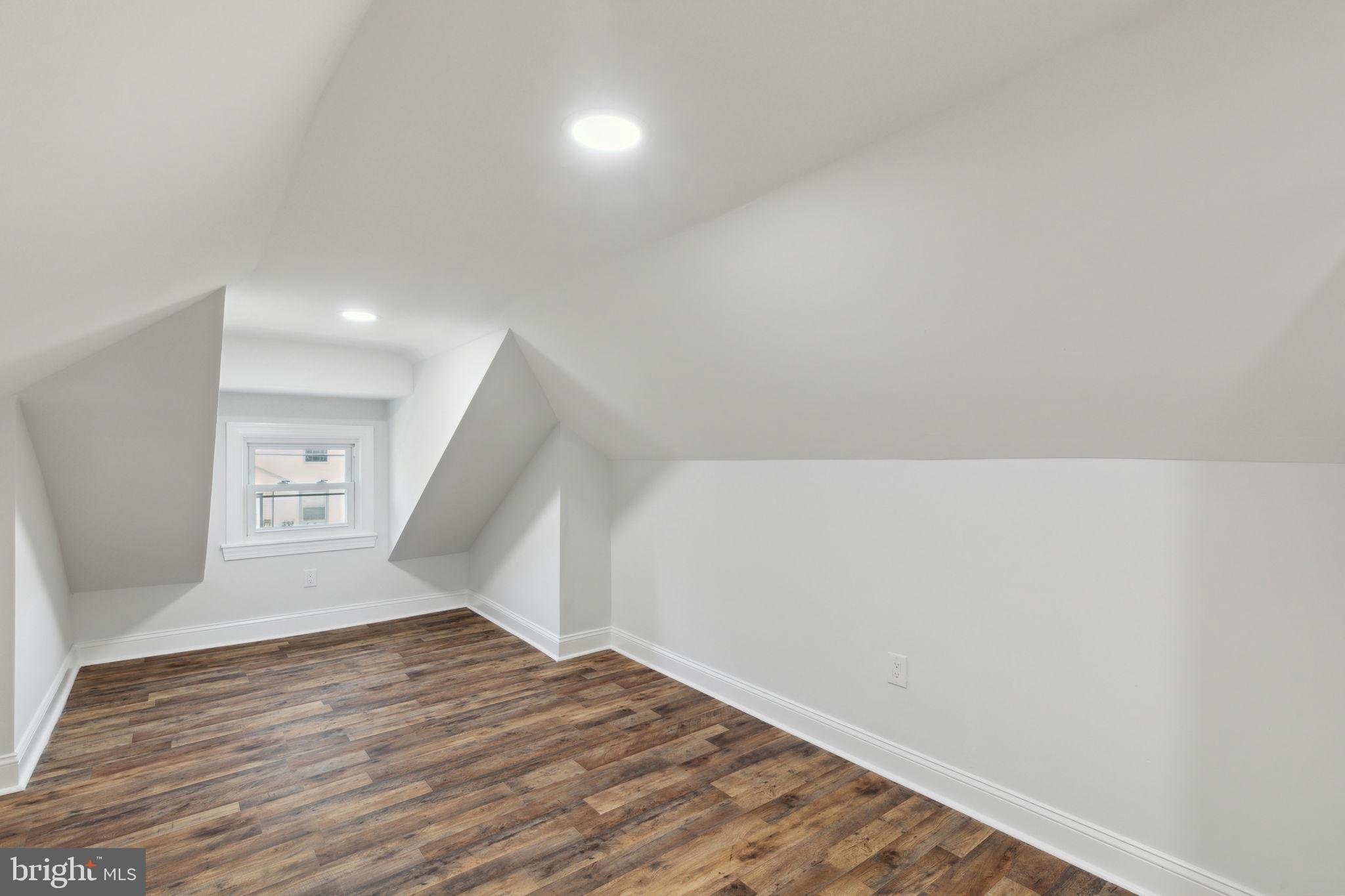 443 East Mill Road Maple Shade, NJ 08052 - Photo 21 of 33 Gallery Image 21