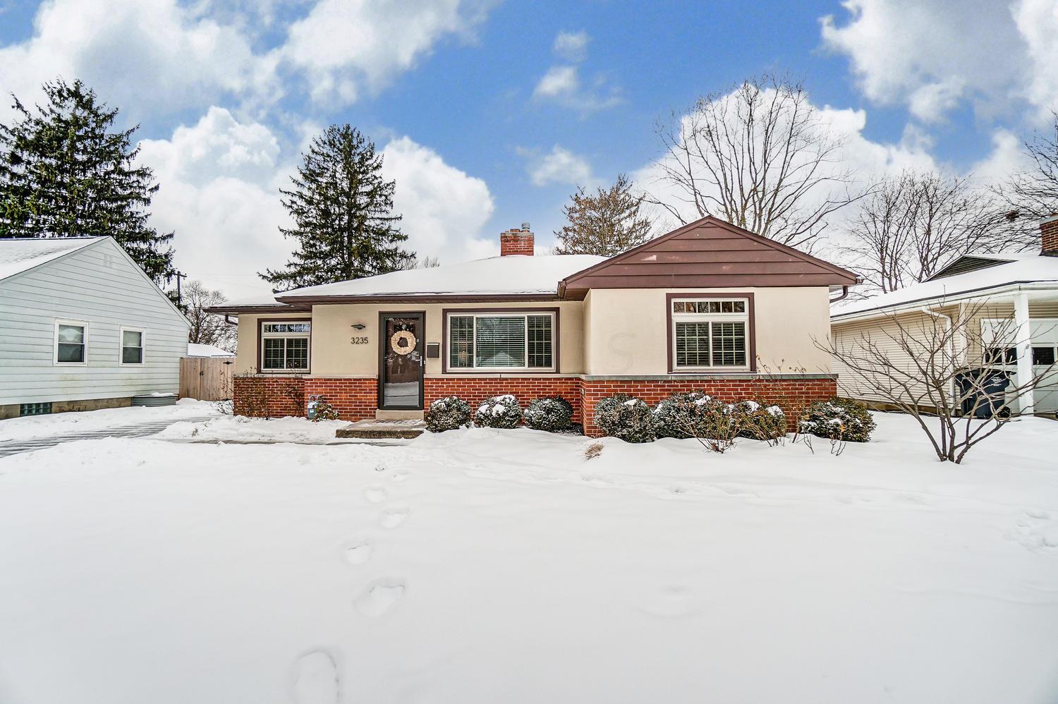 3235 Ainwick Road Upper Arlington, OH 43221 - Photo 3 of 65