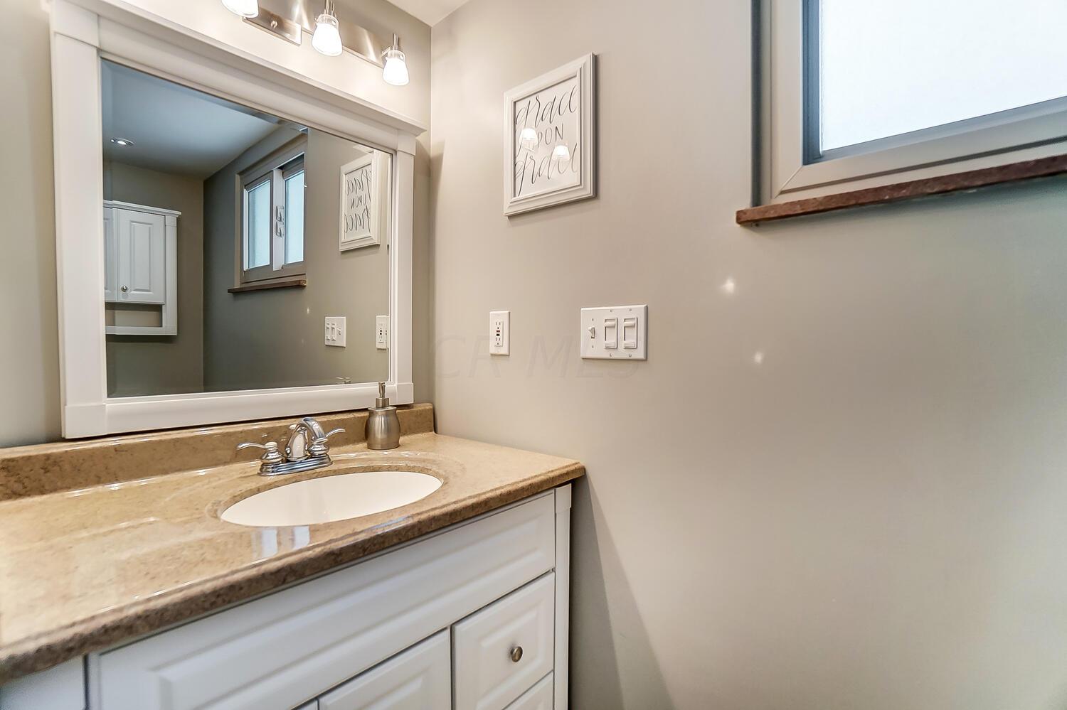 3235 Ainwick Road Upper Arlington, OH 43221 - Photo 31 of 65