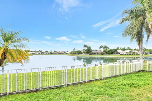 $1,100,000 | 12364 Clearfalls Drive, Boca Raton, FL 33428