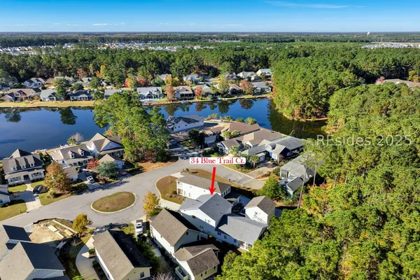 $840,000 | 34 Blue Trail Court, Bluffton, SC 29910