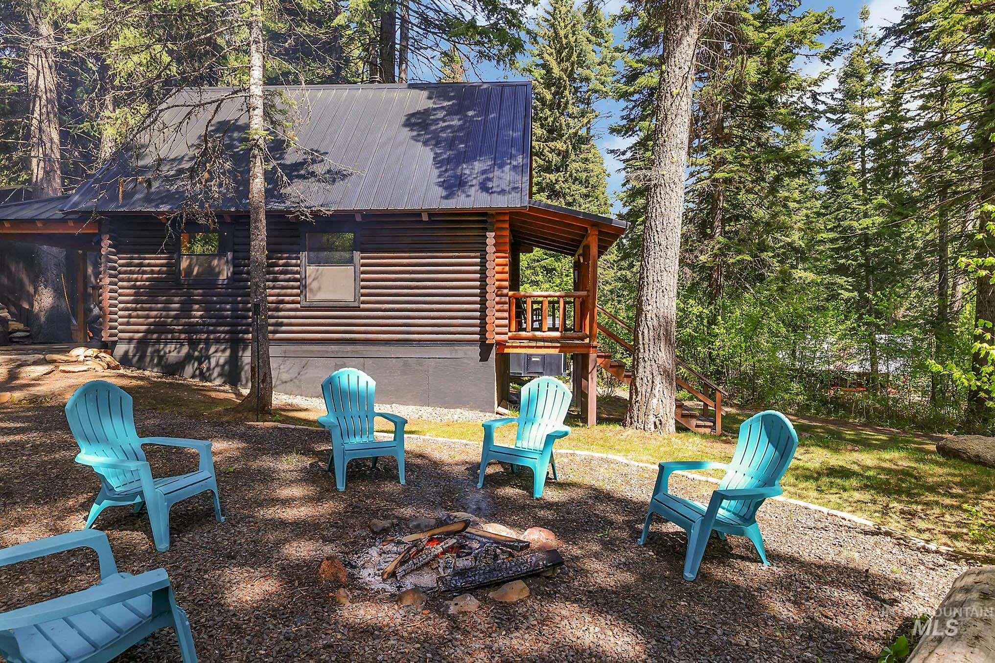 1221 Fox Road Cascade, ID 83611 - Photo 19 of 45