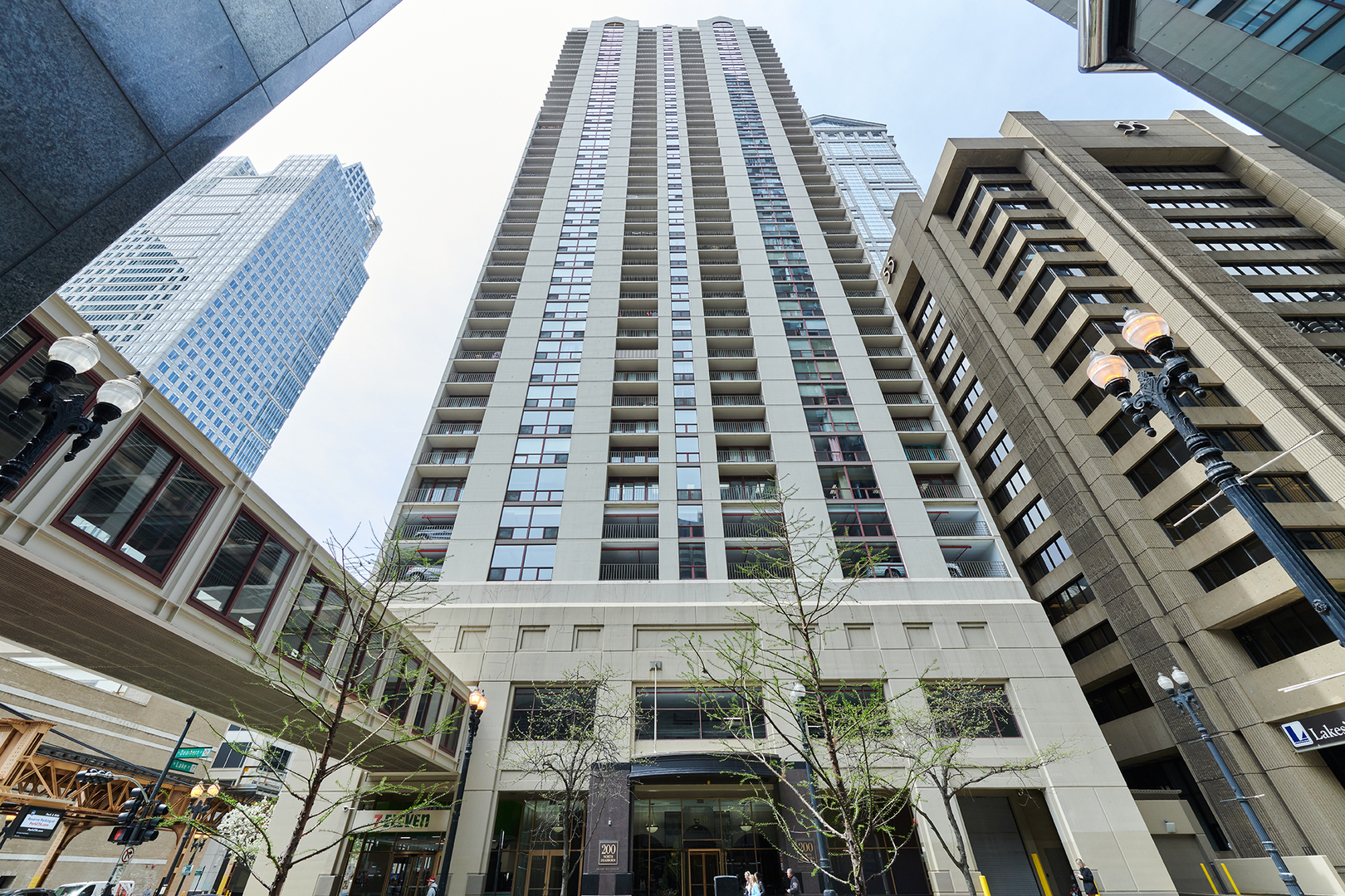 200 North Dearborn Street, Unit 1808 Chicago, IL 60601 - Photo 1 of 32 front view of a building