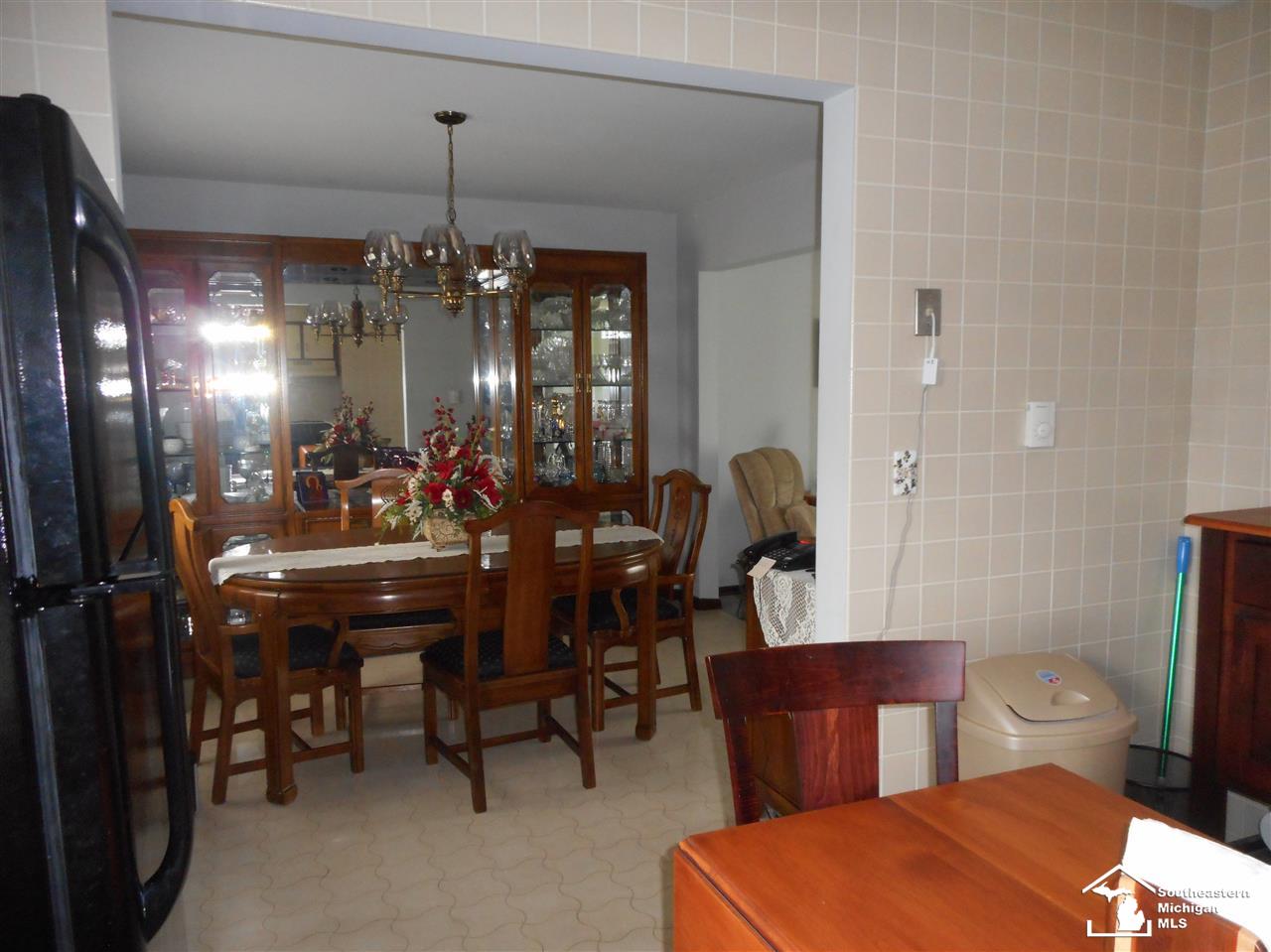 26855 Pennsylvania Road Romulus, MI 48174 - Photo 12 of 35 31317264-11.JPG